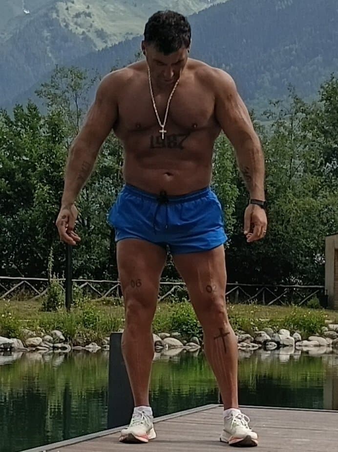 გიორგი გიგაური